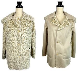 Davi & Dani Reversible Faux Fur Snow Leopard Cozy Jacket Size Medium Soft Cream